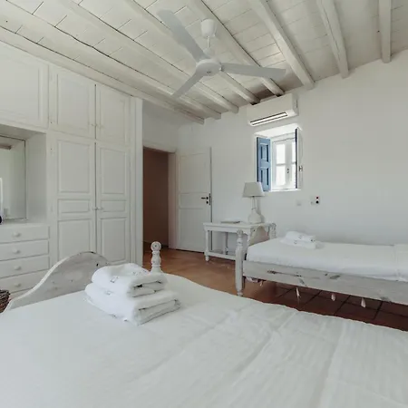 Vila Angelica W Pool, Sea View, 2bdr Panormos (Mykonos)