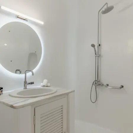Angelica W Pool, Sea View, 2bdr Vila