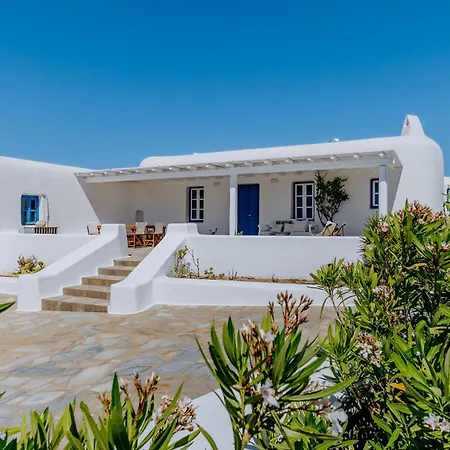 Angelica W Pool, Sea View, 2bdr Vila